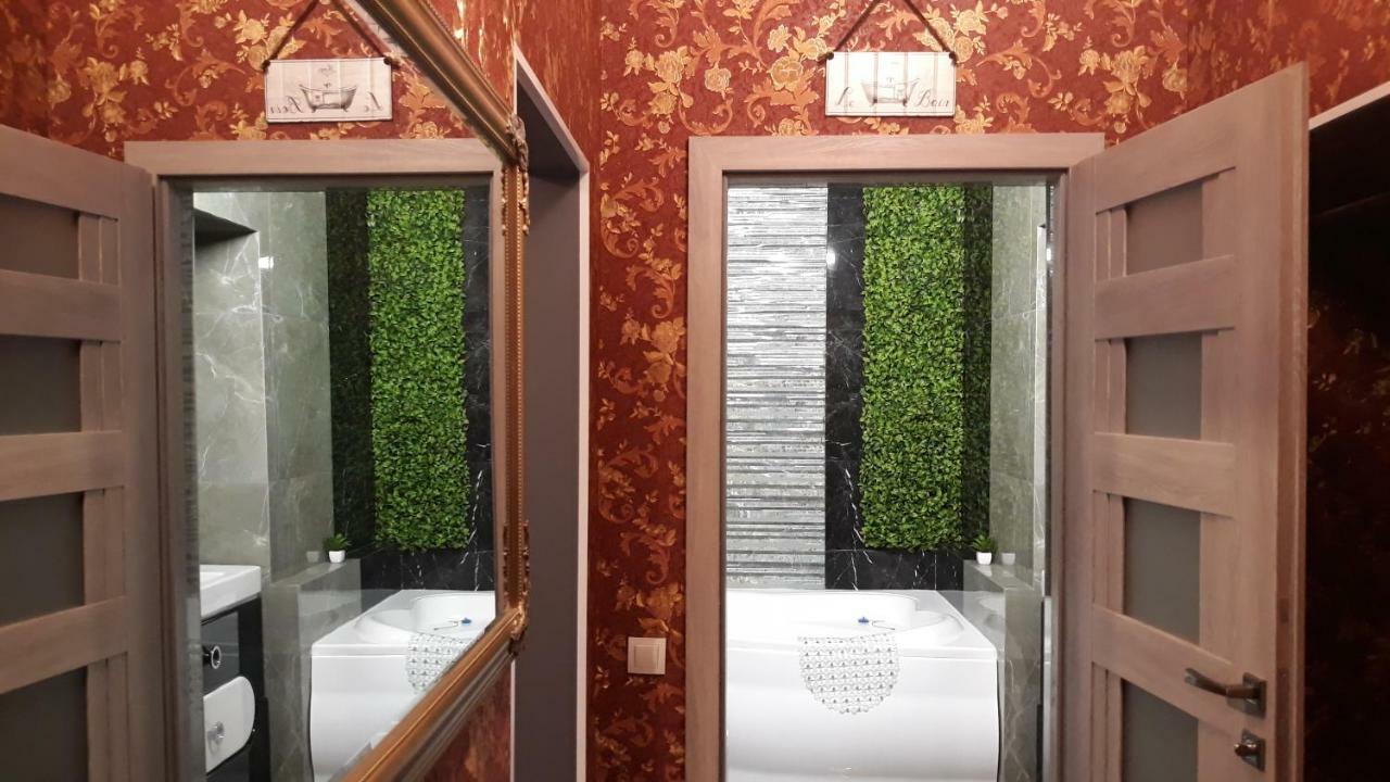 Delux Leopolli Apartments Near Shopping Mall Forum Lviv Ngoại thất bức ảnh